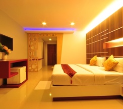 Двухместный номер Deluxe с балконом двуспальная кровать в Phi Phi Rimlay Cottage