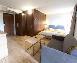 Двухместные апартаменты Standard 2 отдельные кровати в Апарт-отель Amberton Green  Паланга