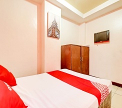 Двухместный номер Standard двуспальная кровать в OYO 894 Cosmo Hotel P Campa Manila