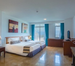 Residence c 1 комнатой с видом на океан в Waterfront Suites Phuket by Centara