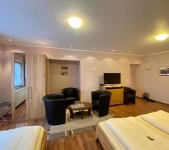 Семейный номер Standard в Hotel Gästehaus auf der Lay