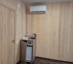 Номер котеджного типа в Эмигрант