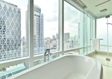 Двухместный номер Deluxe двуспальная кровать в Eastin Grand Hotel Sathorn Bangkok