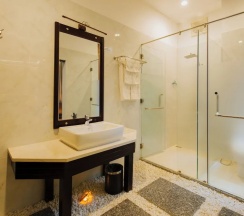 Двухместный номер Superior 2 отдельные кровати в Villa Del Sol Beach resort & Spa