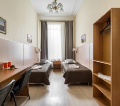 Двухместный номер с общей ванной комнатой (дабл или твин) в Алиса