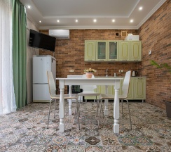 Дом в House of comfort