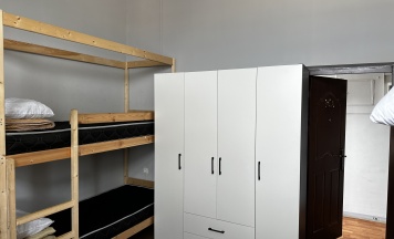 Полулюкс шестиместный в Хостел