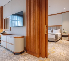 2-комнатный номер люкс с 1 двуспальной кроватью в Источник