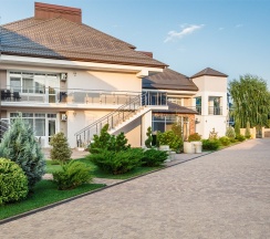 Семейный (CONNECTION) c видом на БАССЕЙН- 2 смежных СТАНДАРТА в Villaggio