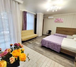 Семейный номер Superior с балконом и с красивым видом из окна в Camelia