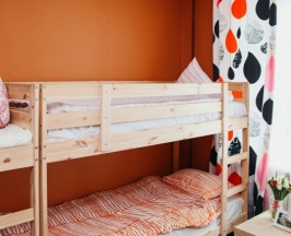 10-и местная оранжевая женская комната в Gorkogo85