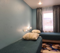 Стандарт 3 местный с душем, туалетом. в Аршан