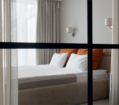 SUITE без кухни в Yard Residence