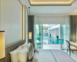 Двухместный номер с доступом к бассейну Deluxe двуспальная кровать в Chanalai Romantica Resort Kata Beach - Adults Only