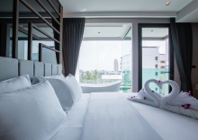 Студия с балконом в Rak Elegant Hotel Patong