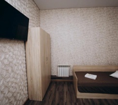 Номер улучшенный комфорт с 2 односпальными кроватями в Dream hostel