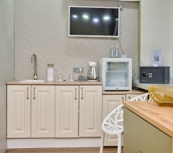 Улучшенный номер с кроватью размера «king-size» в Питер