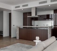 2-Bedroom Apartment в Roomley