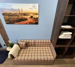 Номер делюкс семейный с 1 односпальной и 1 двуспальной кроватью (с балконом) в Pallada