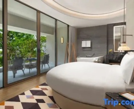Номер Premium в voco Sanya Dadonghai By IHG