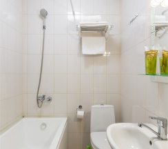Делюкс с ванной в Myhotel24 kristalin