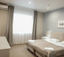 Двухместный номер Стандарт 3 двуспальная кровать в Сон