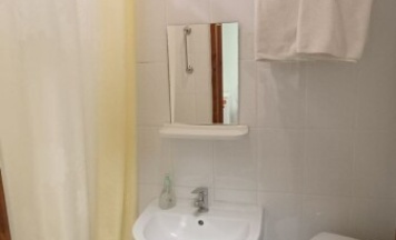 Двухместный стандартный номер 1 категории с раздельными кроватями, полным санузлом в Фатима