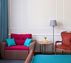 Полулюкс в Искра