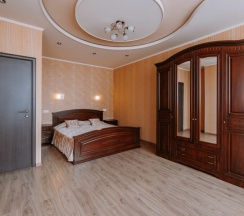 Апартаменты с кухней в Монарх