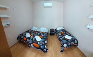 Эконом Трехместный  в Чайка