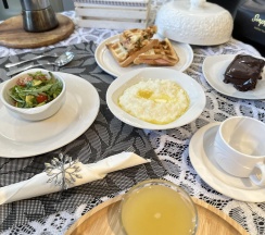 Комната стандарт (мансарда) в Ksanta's House (Ксанта Хаус)