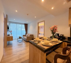 Люкс с 2 комнатами в The Marin Phuket