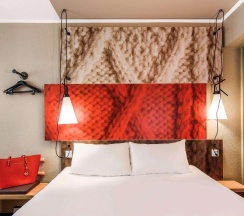 Двухместный номер MyRoom by Zane: Globetrotter двуспальная кровать в ibis Muenchen City