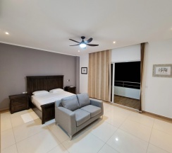 Апартаменты Superior c 1 комнатой в Апарт-отель Royale Suites Luxury Apartment