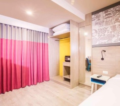 Семейный номер Standard в Ibis Styles Bangkok Sukhumvit 50