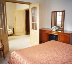 Business De Luxe (Полулюкс) бюджетный корпус - 3* в Грумант