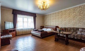 Люкс семейный в Акрополь