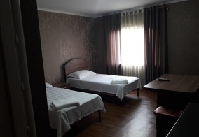 Гостевой дом Guest House on ul Yaltinskaya 121 A в Бишкеке