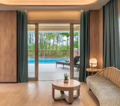 Клубный люкс c 1 комнатой в Отель Dusit Thani Krabi Beach Resort