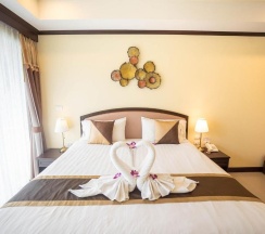 Двухместный номер Deluxe двуспальная кровать в Baan Sailom Resort
