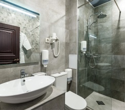 Comfort Twin Доступная среда в Hotel Villa MARALIS