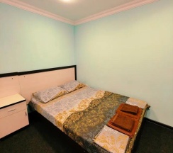 Номер комфорт улучшенный с 1 двуспальной кроватью в Гравитация