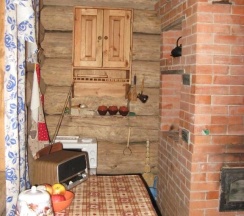 Дом № 1 с видом на сад в Дубки