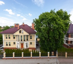 16.Четырех местный номер полулюкс в Royal Lake