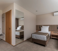 Двухместный номер Superior 4 корпус 2 отдельные кровати в Приморский