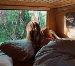 Sleepy в Hippy Hotel