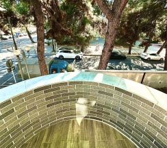 Двухкомнатный семейный комфорт с балконом в Лаванда