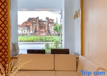 Двухместный люкс Royal 2 отдельные кровати в One Dhatu Ayutthaya Premium Homestay