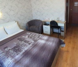 Номер стандарт с 1 двуспальной кроватью в Советская Гавань