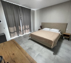 Трёхместный номер Classic с балконом в Абаза